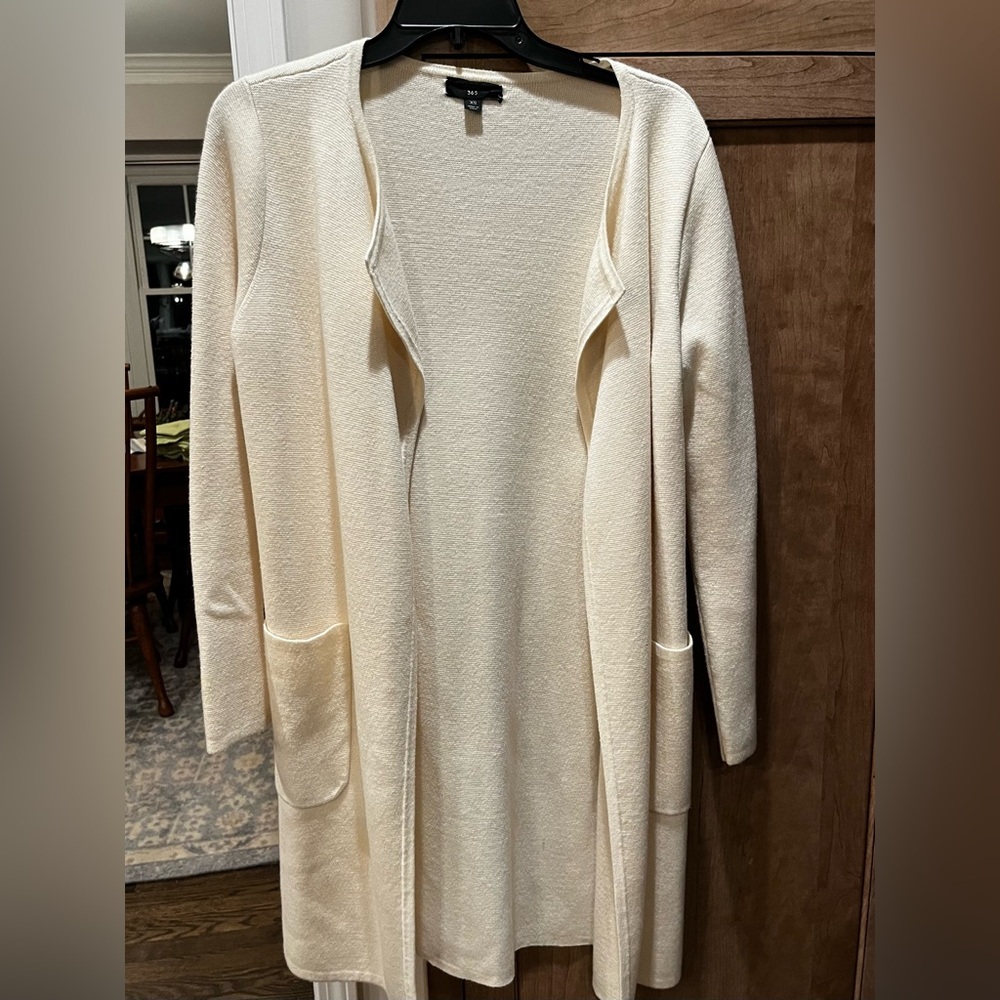 365  Sweater Cream Open-Front Cardigan